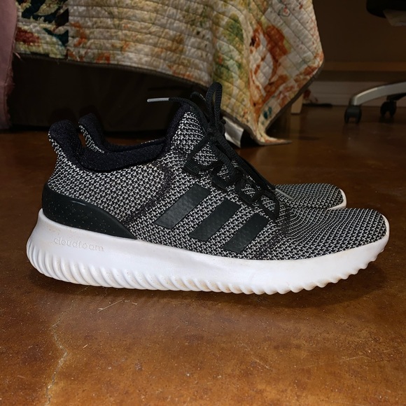adidas Shoes - Adidas shoes
